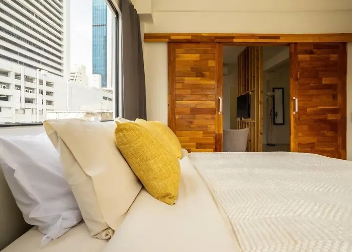 2 Bedroom At Silom With Center View - 5a